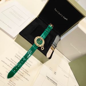 Van Cleef & Arpels Watches - Image 9