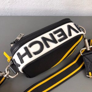 Givenchy Shoulder Bag - Image 6