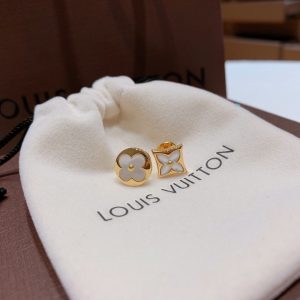 Louis Vuitton Earrings - Image 9