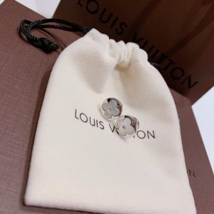 Louis Vuitton Earrings - Image 5