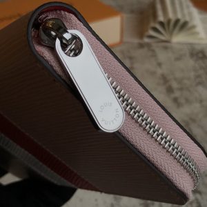 LOUIS VUITTON ZIPPY WALLET - Image 3