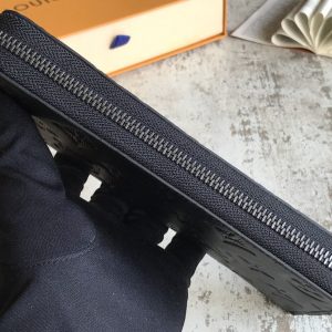 Louis Vuitton Monogram Wallet - Image 3