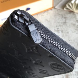 Louis Vuitton Monogram Wallet - Image 4