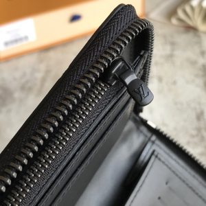 Louis Vuitton Monogram Wallet - Image 7