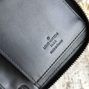 Louis Vuitton Monogram Wallet - Image 8