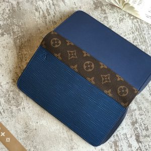 LOUIS VUITTON ZIPPY ORGANIZER WALLET - Image 5