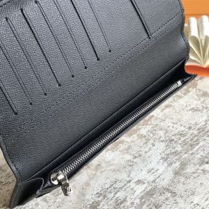 Louis Vuitton Monogram Wallet - Image 8