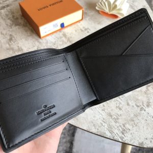Louis Vuitton  Wallet - Image 4