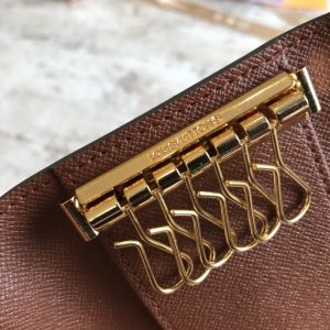 LOUIS VUITTON 6 KEY HOLDER - Image 6