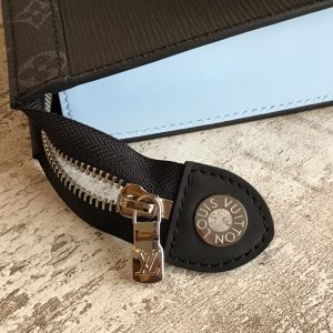 LOUIS VUITTON POCHETTE VOYAGE BAG - Image 7