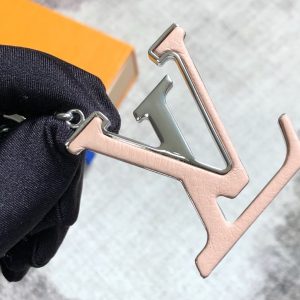 Louis Vuitton Key Holder - Image 3
