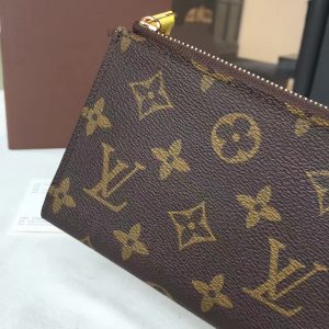 LOUIS VUITTON ADELE WALLET - Image 5