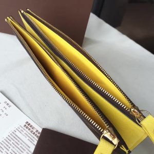 LOUIS VUITTON ADELE WALLET - Image 9