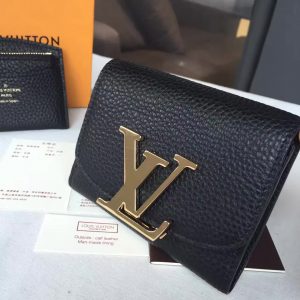 Louis Vuitton Wallet - Image 4