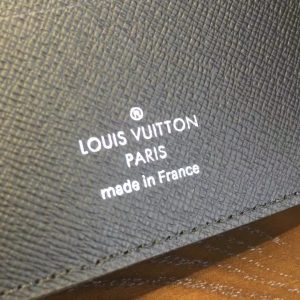 Louis Vuitton wallet - Image 8