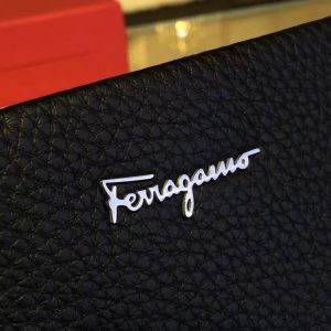Salvatore Ferragamo  wallet - Image 4