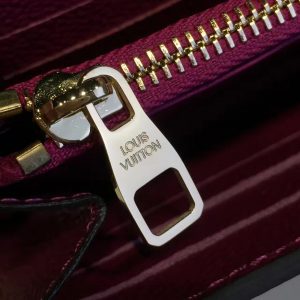 Louis  Vuitton  Wallet - Image 8