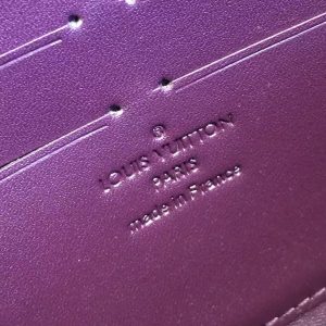 Louis Vuitton wallet - Image 8