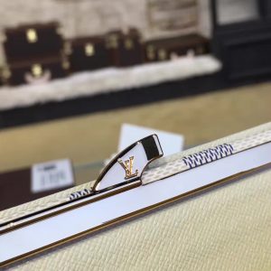 Louis Vuitton Wallet - Image 7