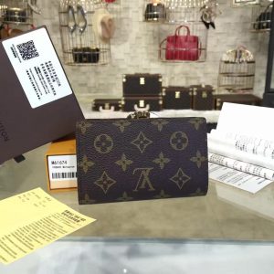 Louis Vuitton Wallet - Image 3
