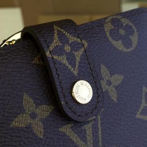 Louis Vuitton Wallet - Image 4