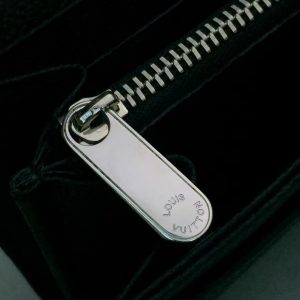 Louis Vuitton IRIS Wallet - Image 7