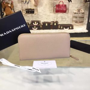 Prada Wallet - Image 3