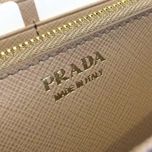 prada  wallet - Image 8