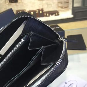 Prada Wallet - Image 8