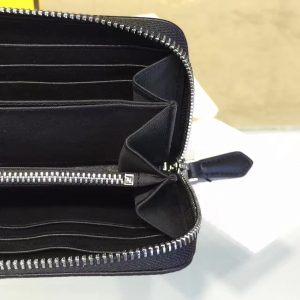 Fendi  wallet - Image 5