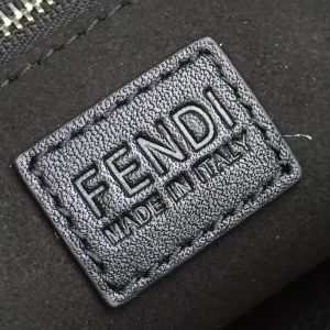 Fendi Wallet - Image 5