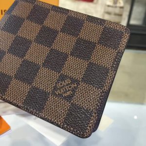 Louis Vuitton wallet - Image 4
