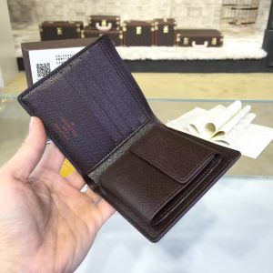 Louis Vuitton wallet - Image 8