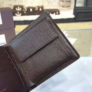 Louis Vuitton wallet - Image 9