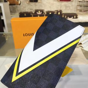 Louis Vuitton wallet - Image 5