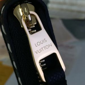Louis Vuitton ZIPPY - Image 4
