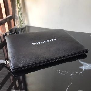 Balenciaga Clutch bag - Image 3