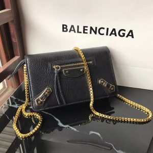 Balenciaga Chain bag - Image 8