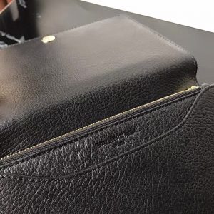 Balenciaga Chain bag - Image 4