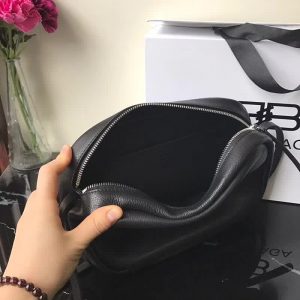 Balenciaga Camera bag - Image 5