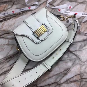 Dior Fence - Image 9