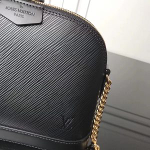Louis Vuitton Alma - Image 3