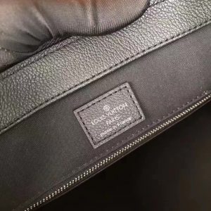 Louis Vuitton Vaneau MM - Image 5