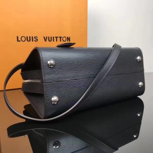 Louis Vuitton Vaneau MM - Image 4