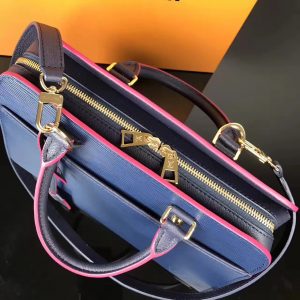 Louis Vuitton Vaneau MM - Image 6