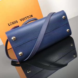 Louis Vuitton Vaneau MM - Image 4