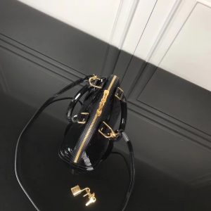 Louis Vuitton Alma BB - Image 7