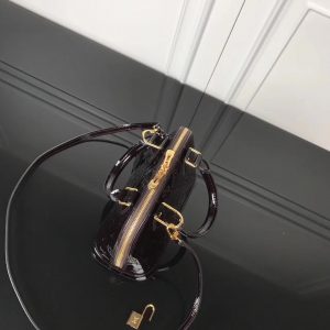 Louis Vuitton Alma BB - Image 7