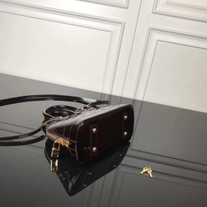 Louis Vuitton Alma BB - Image 5
