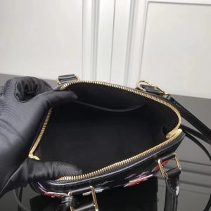 Louis Vuitton Alma BB - Image 8